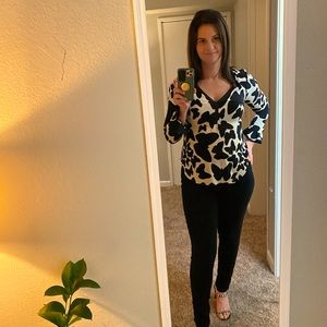 Diane Von Furstenberg Blouse 10 Butterfly Black and White